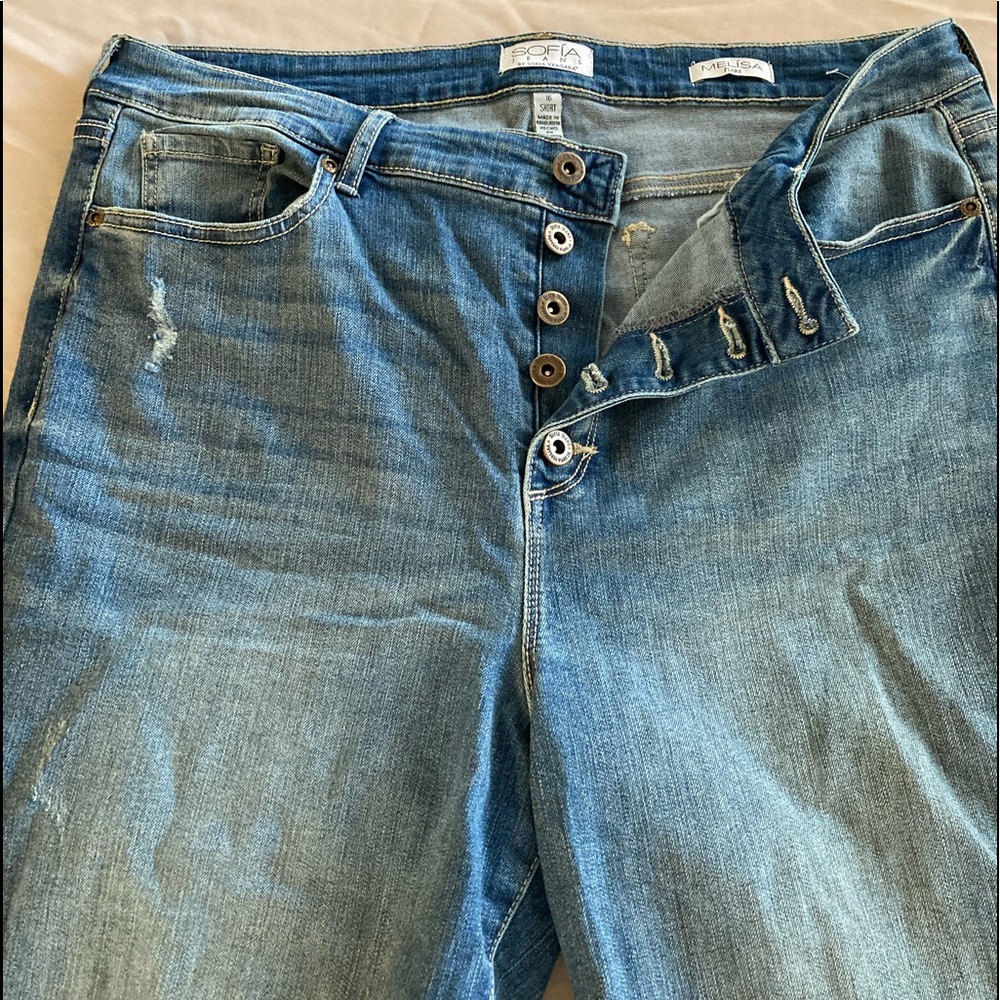 Button fly women’s jeans